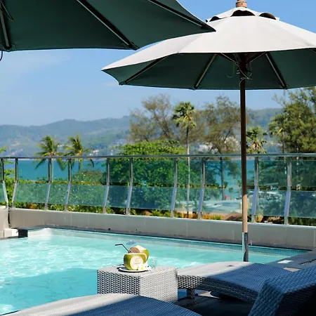 Clarian Hotel Beach Patong Exterior photo
